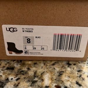 Women’s Ugg Boots size 8
